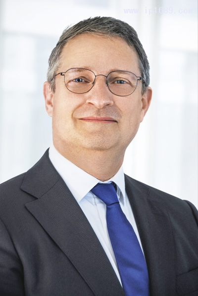 Arthur-van-Dijk擔任總部設在荷蘭豪滕的ENGEL-Benelux公司新常務董事,他將從原材料行業轉向恩格爾。